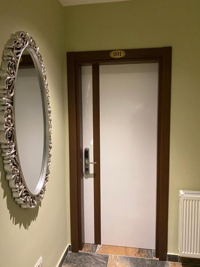 Hotel Kolonja'S 德巴尔 外观 照片