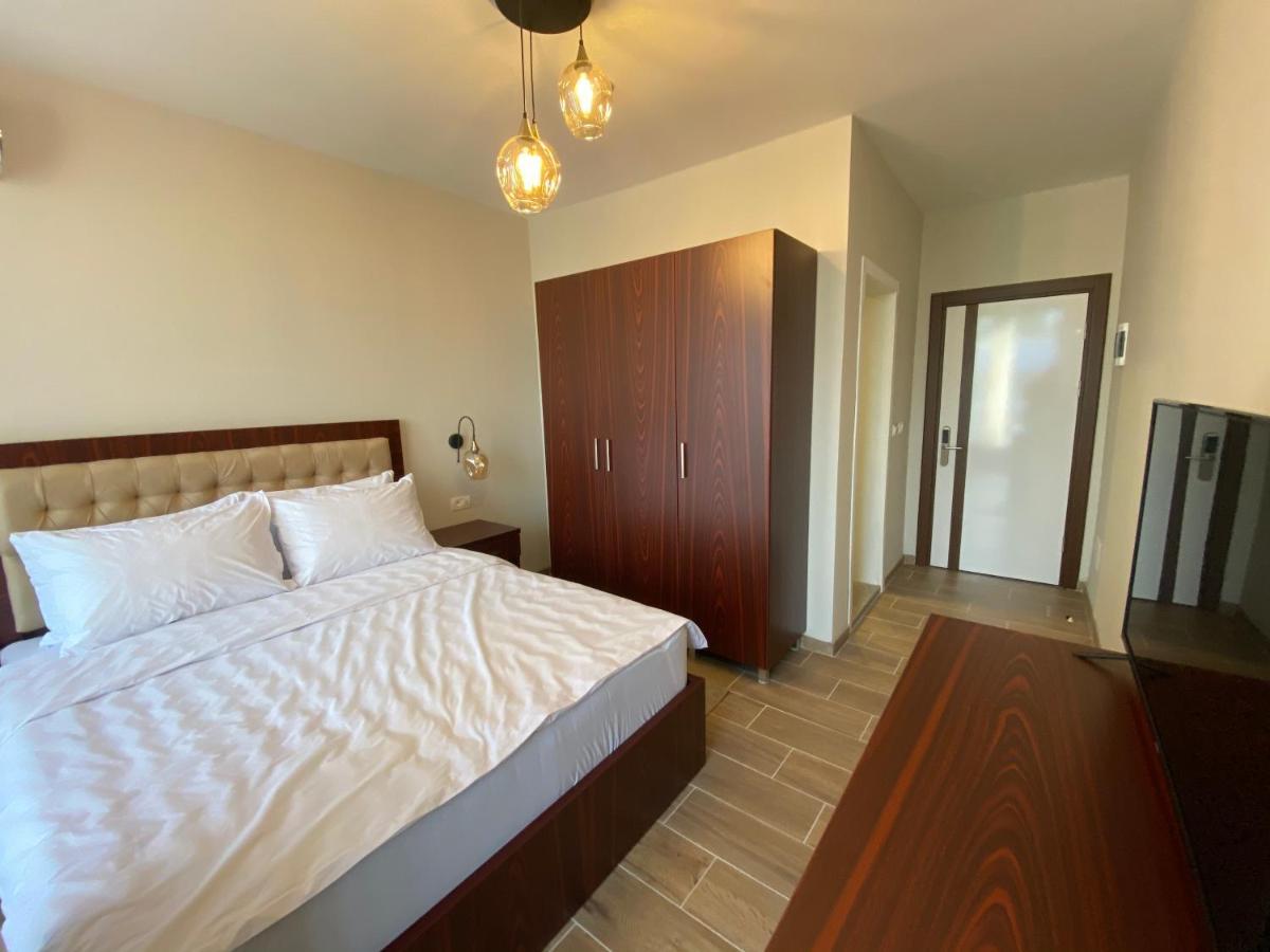 Hotel Kolonja'S 德巴尔 外观 照片